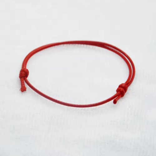 Pulseras sencillas de algodón de color rojo
